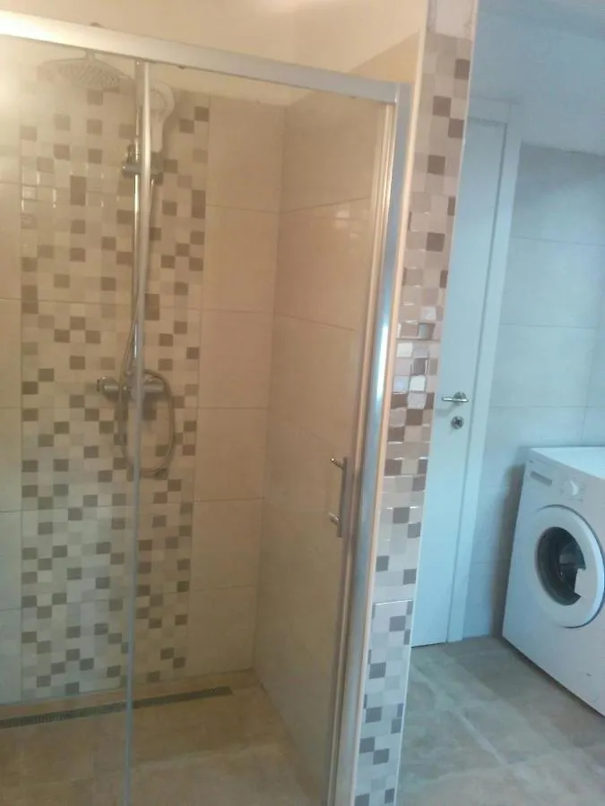 Family Friendly Apartments With A Swimming Pool Pula - 15306
